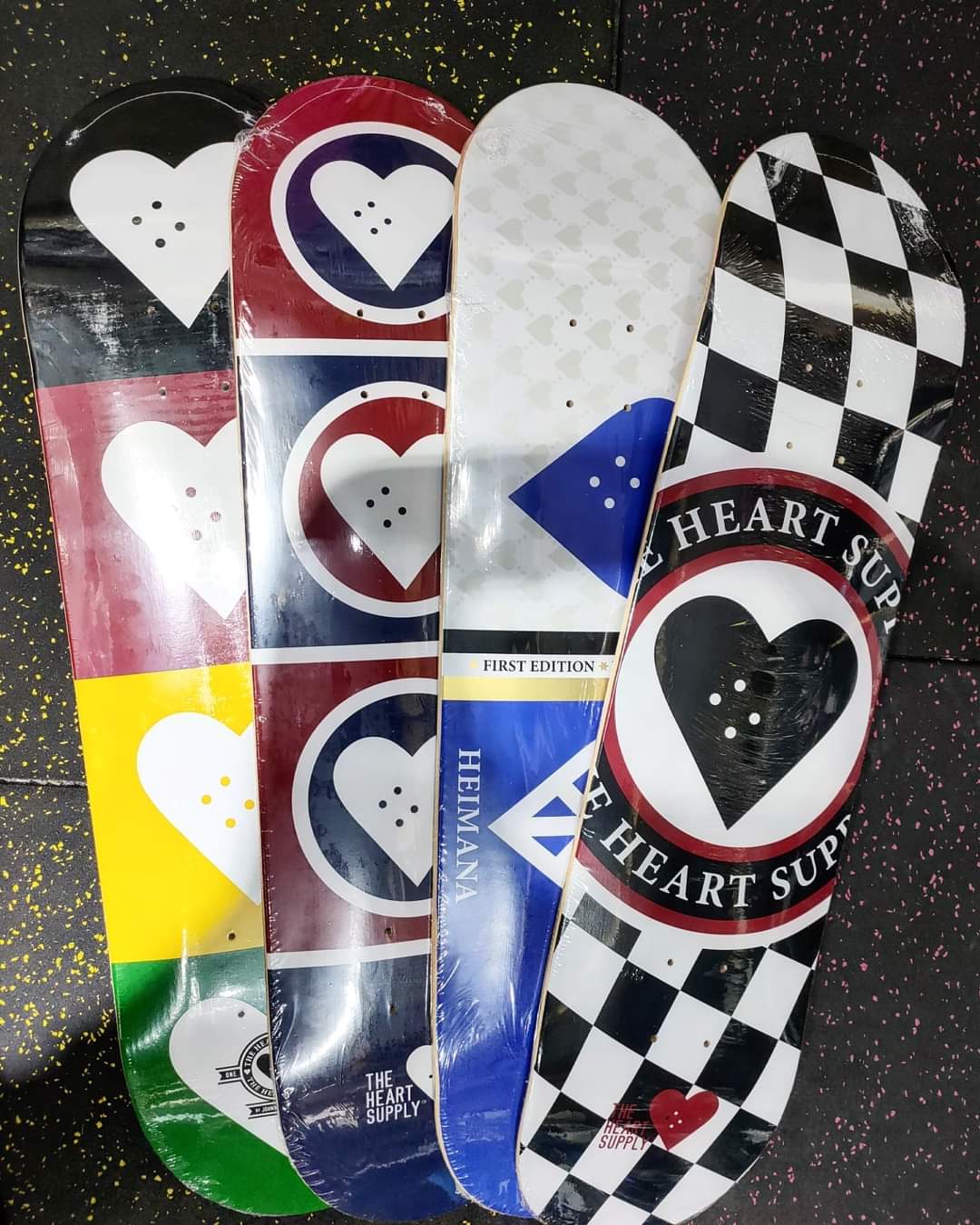 The Heart Supply Skateboard(Squard / Classified Pro 3 Society / Insignia Check / Squard Blue & Red)